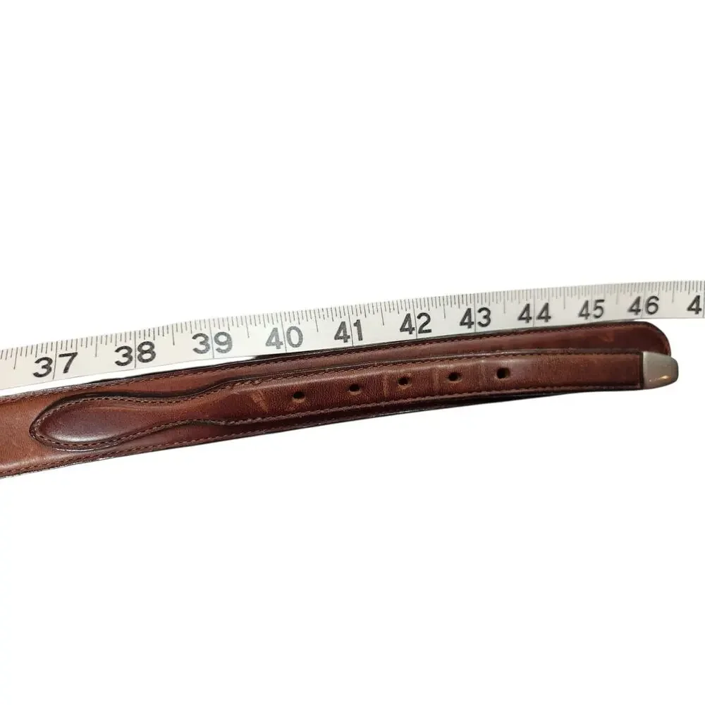 L.L. Bean Brown‎ Leather Belt Size 40 Classic Casual Distressed Silver Buckle